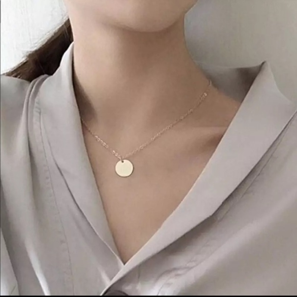 New Geometric Round Circle Pendant Necklace